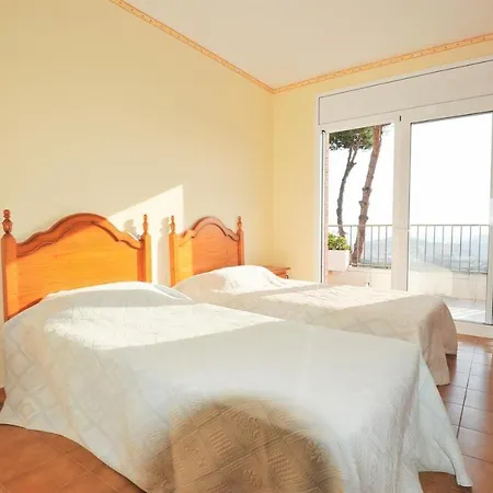 Large House With Panoramic Sea View *