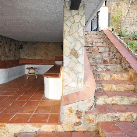 Large House With Panoramic Sea View וילה